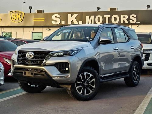 Toyota Fortuner 4.0L V6 PETROL / 8 SCREEN + CAMERA / REMOTE KEY / REAR A/C (CODE # FP40VXB)