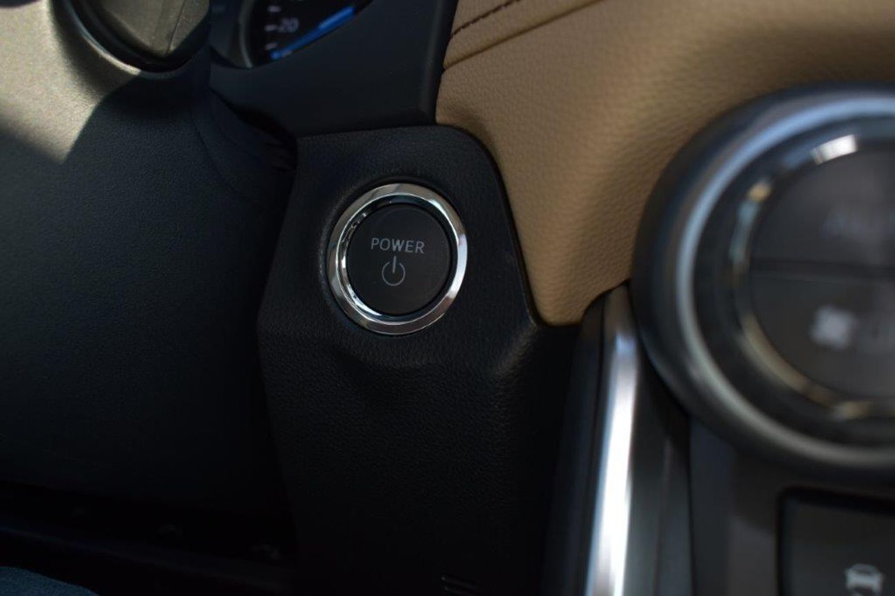 Toyota RAV4 LE Hybrid 2.5L Awd Automatic