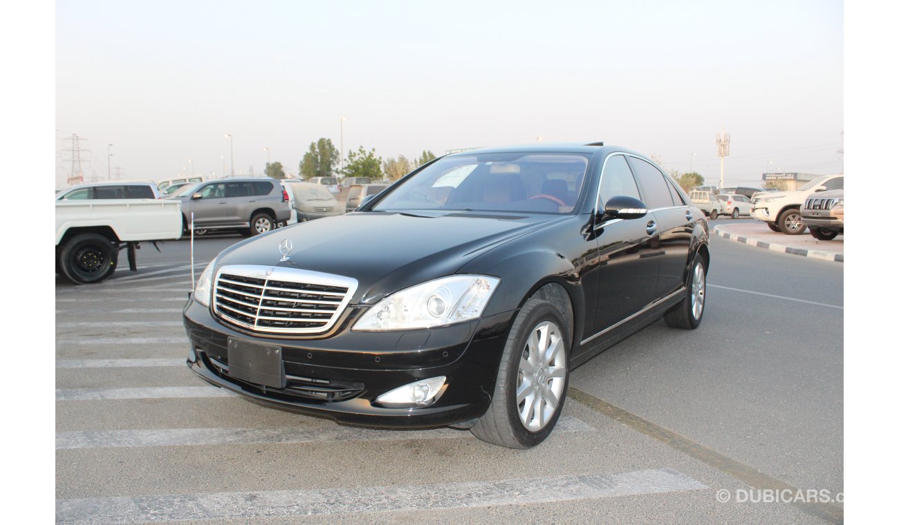 مرسيدس بنز S 550