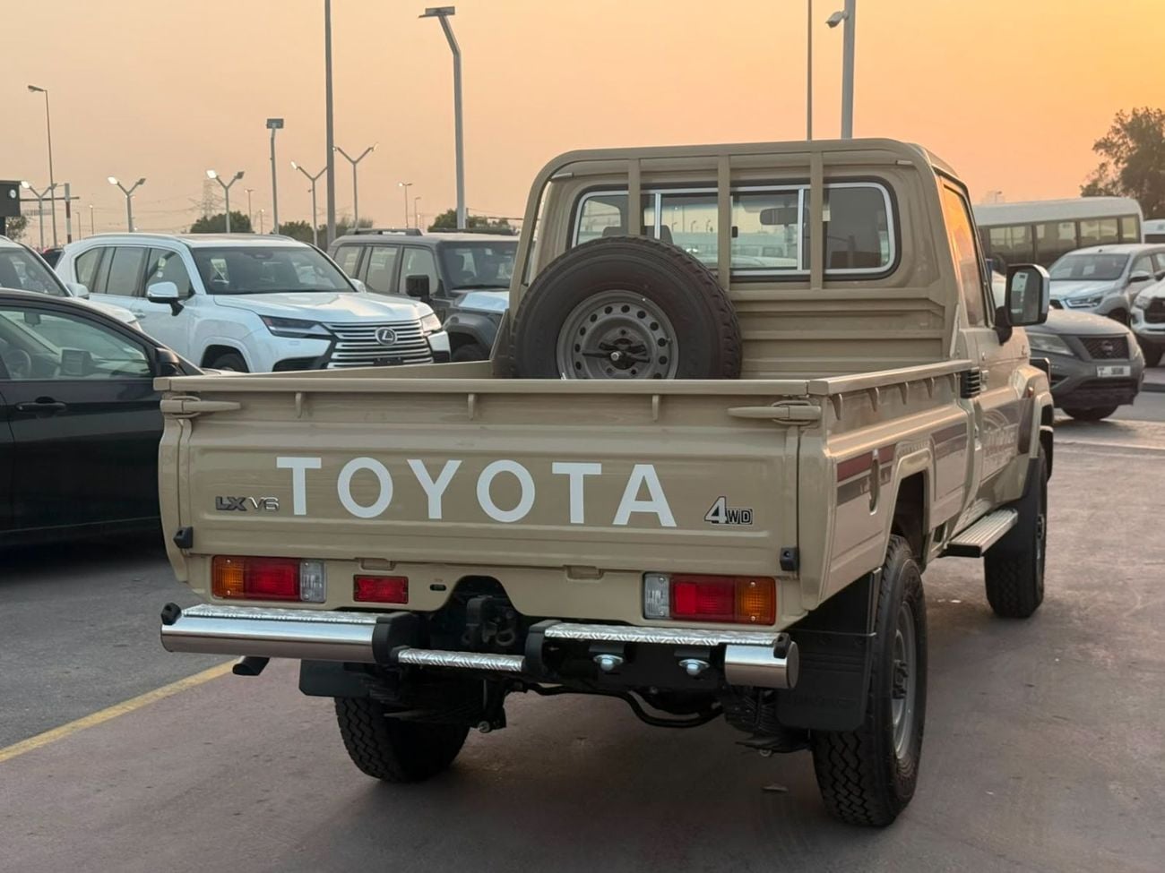 Toyota Land Cruiser Pick Up