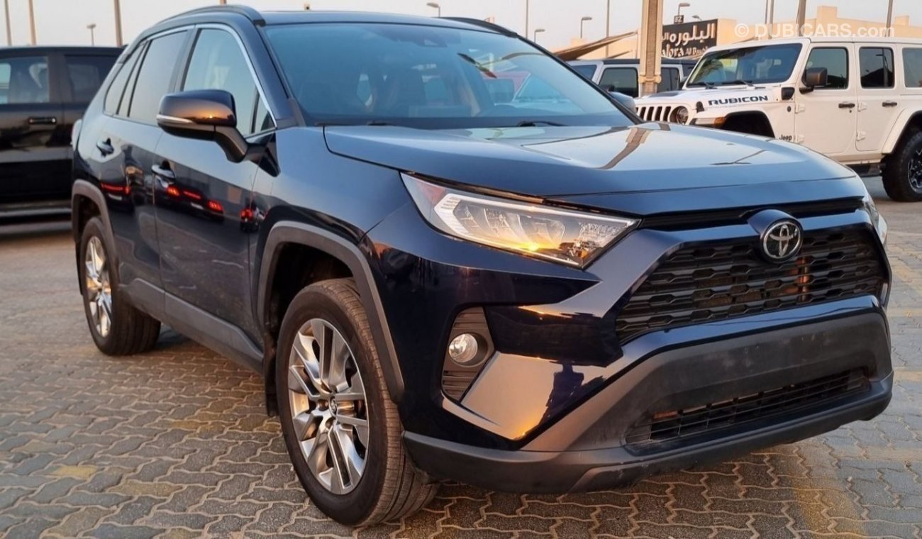 Toyota RAV4 TOYOTA RAV4 XLE 2019 CLEAN TITLE