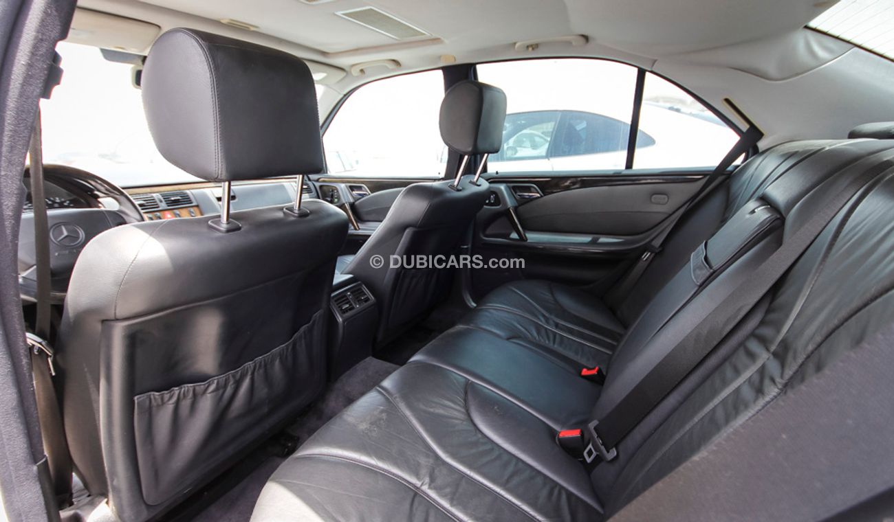 Mercedes-Benz E 55 AMG