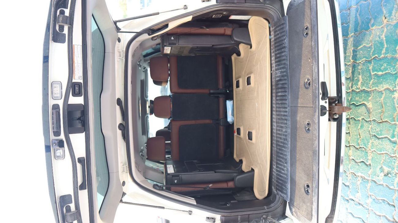 Toyota Land Cruiser VXR