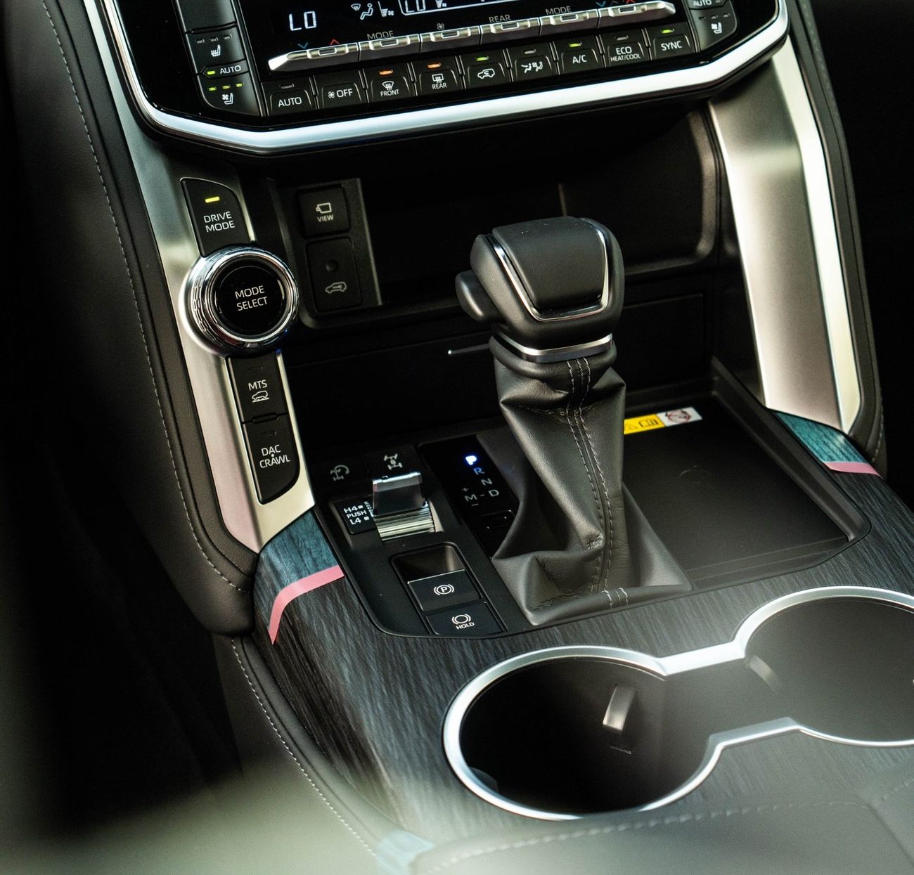 تويوتا لاند كروزر LC VXR 3.3 Diesel || 2025