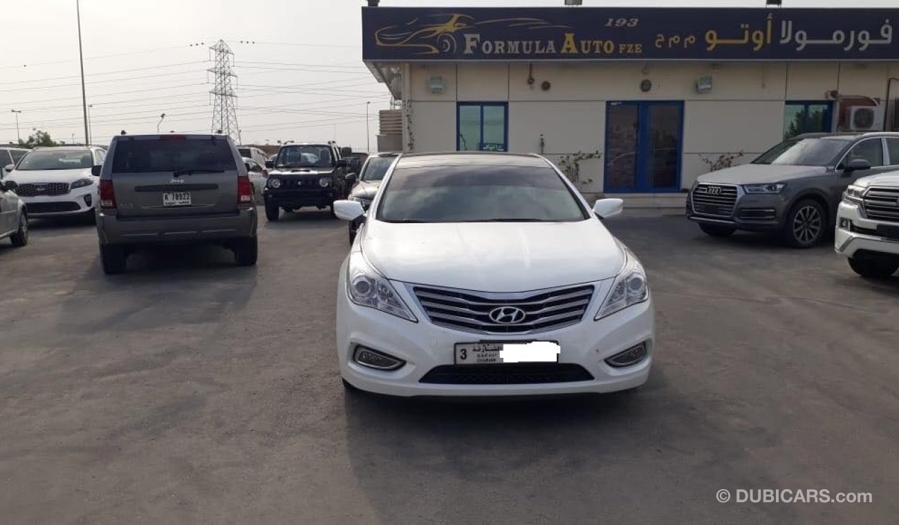 Hyundai Azera V6 3.6 L  2014 full options SPECIAL OFFER