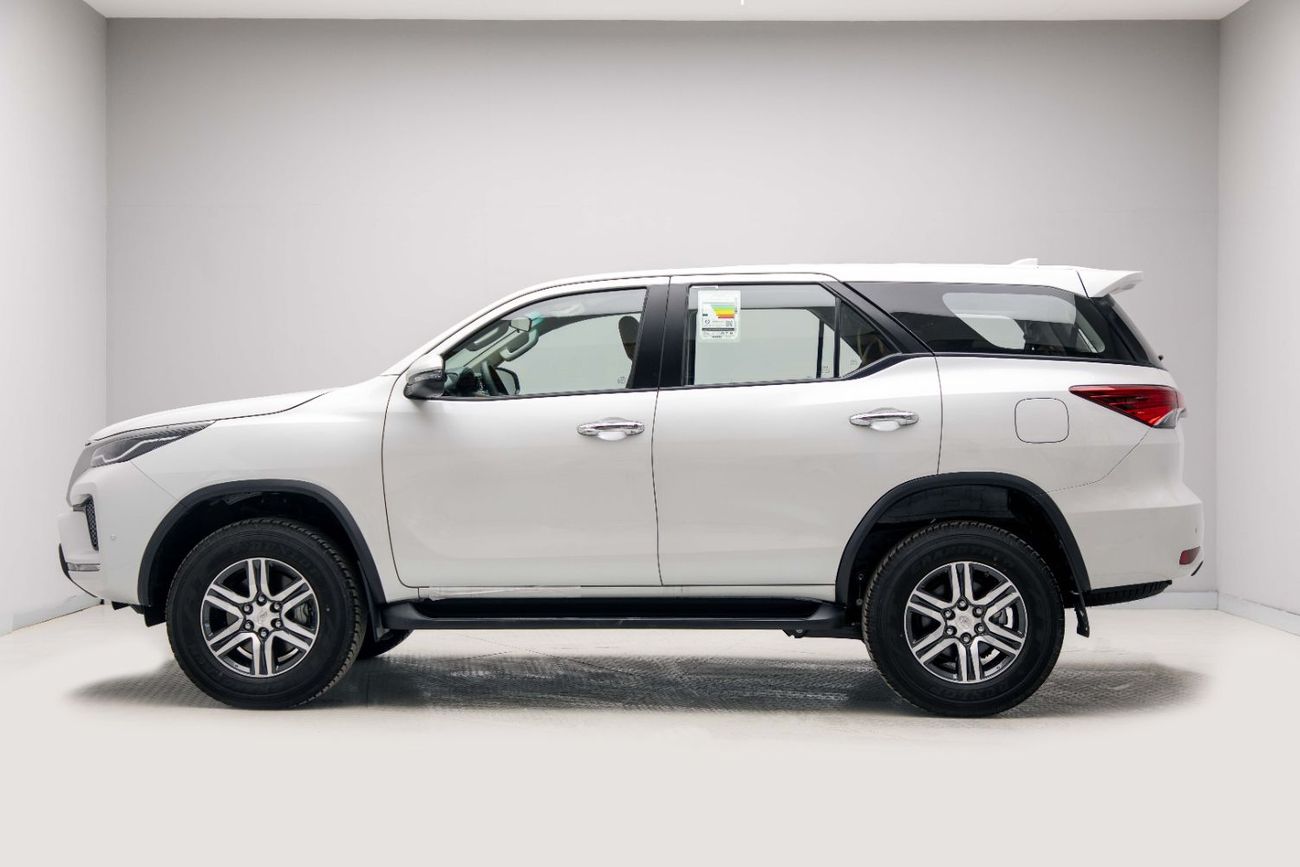 Toyota Fortuner 2.7L - Platinum White Pearl Chamois | Export Only