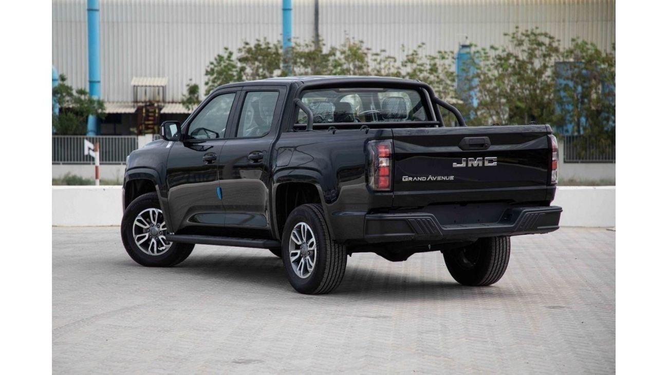 JMC Grand Avenue 2024 JMC Grand Avenue 2.3 DV 4X4 - Stone Black inside Black | Export Only