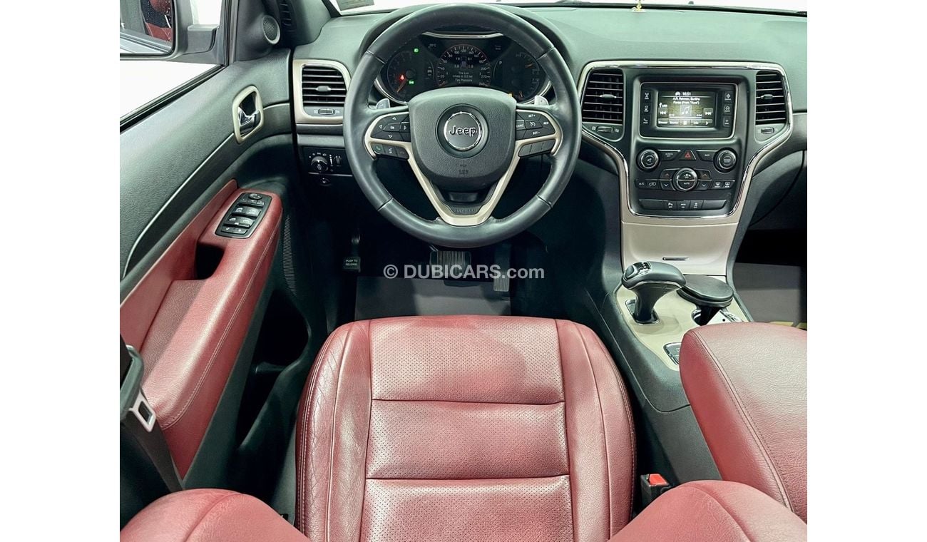 Jeep Grand Cherokee 2015 Jeep Grand Cherokee Laredo, Full Jeep Service History, Low Kms, GCC Specs