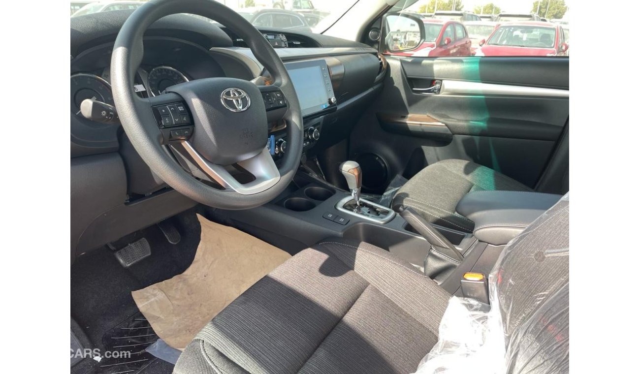 Toyota Hilux TOYOTA HILUX 2.8L, DIESEL, AUTOMATIC , SILVER EXTERIOR WITH BLACK INTERIOR,  ONLY FOR EXPORT
