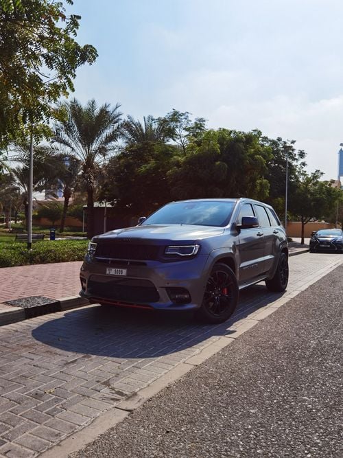 Jeep Grand Cherokee SRT8 6.4L