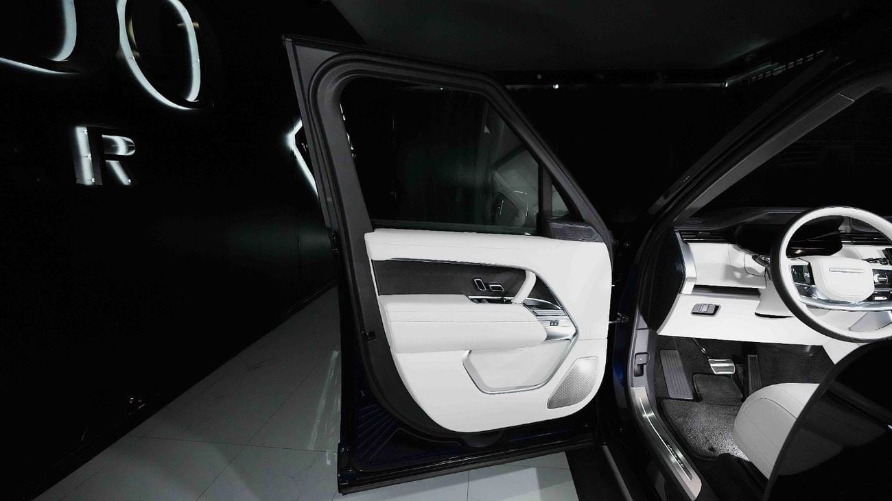 Land Rover Range Rover AUTOBIOGRAPHY P530 | LIMITED OFFER | LONG WHEELBASE | FULLY LOADED | NEW