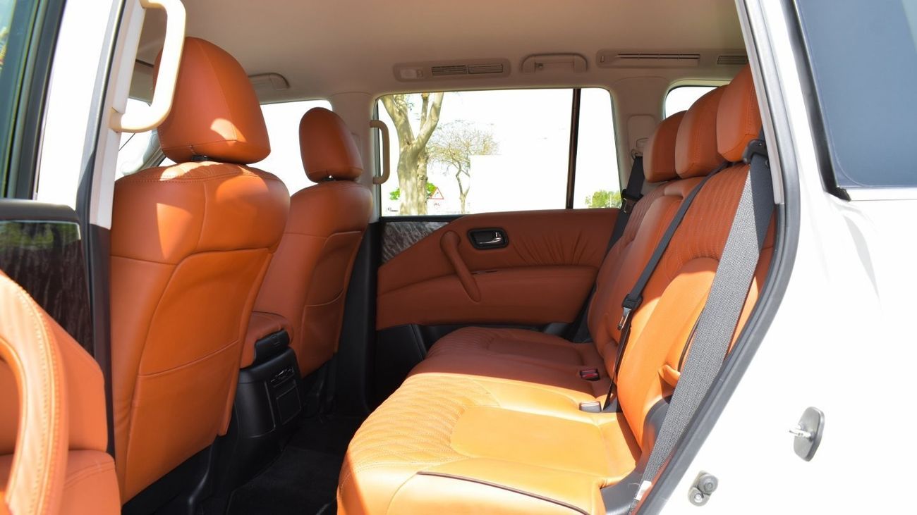 نيسان باترول SE with 2022 body kit