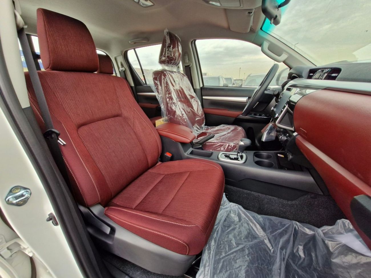 تويوتا هيلوكس 2024 Toyota Hilux 4WD D/C P/up 4x4 2.7L A/T Brand New 0Km