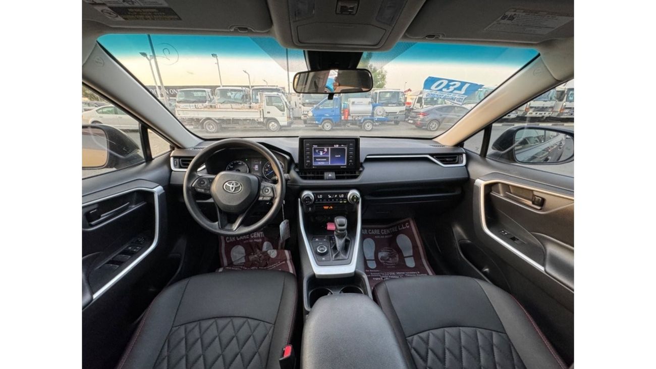 تويوتا راف ٤ 2021 LE HYBRID LOW MILES US SPEC