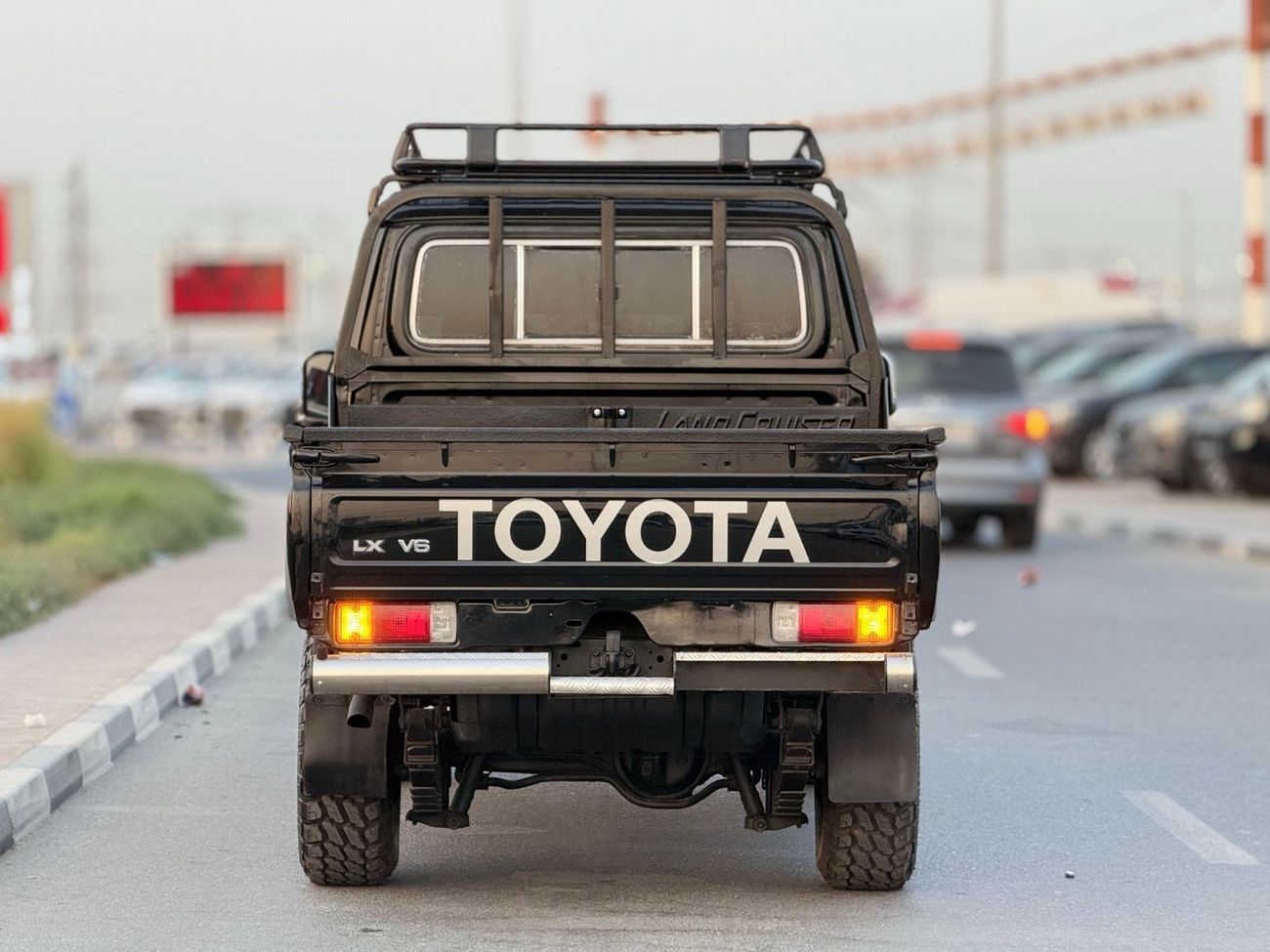 تويوتا لاند كروزر بيك آب Toyota landcuriser Hardtop 2012 facelifted 2024 V6 gasoline