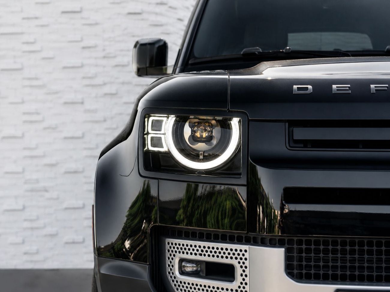 Land Rover Defender 110