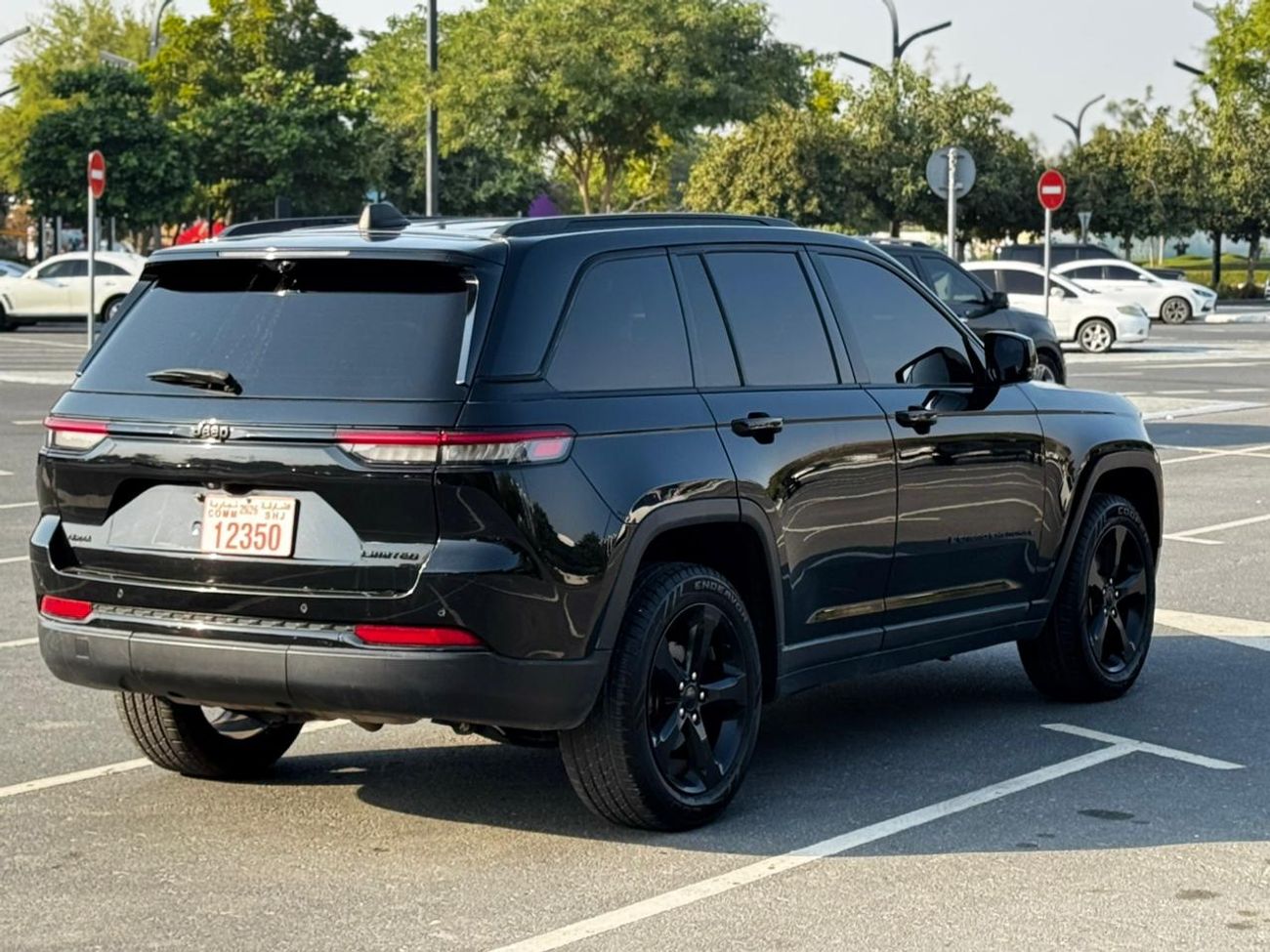 جيب جراند شيروكي Limited 3.6L