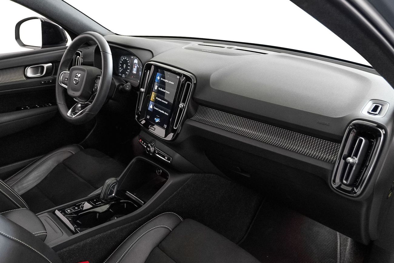 Volvo XC40 T4 R Design 2.0L