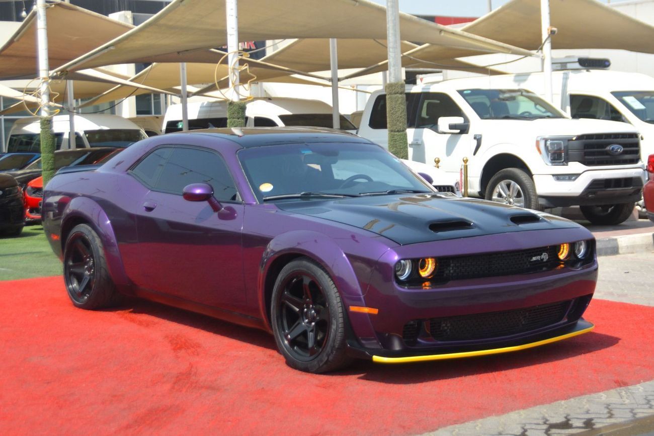 Dodge Challenger R/T Scat Pack 6.4L PURPLE BLACK MONSTER