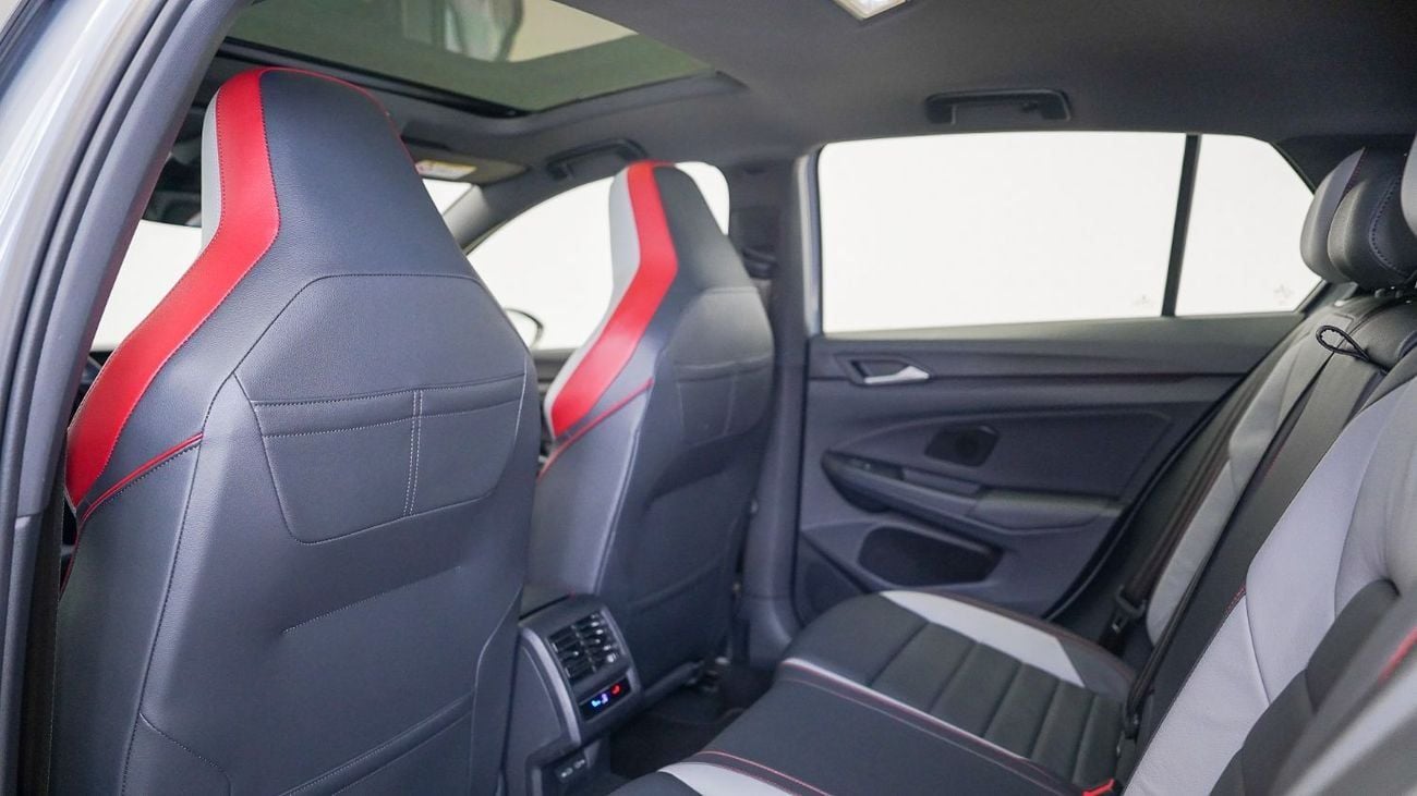 فولكس واجن جولف GTI P2 | AED 1,994 PM | Warranty September 2028 - Service September 2027 | GCC