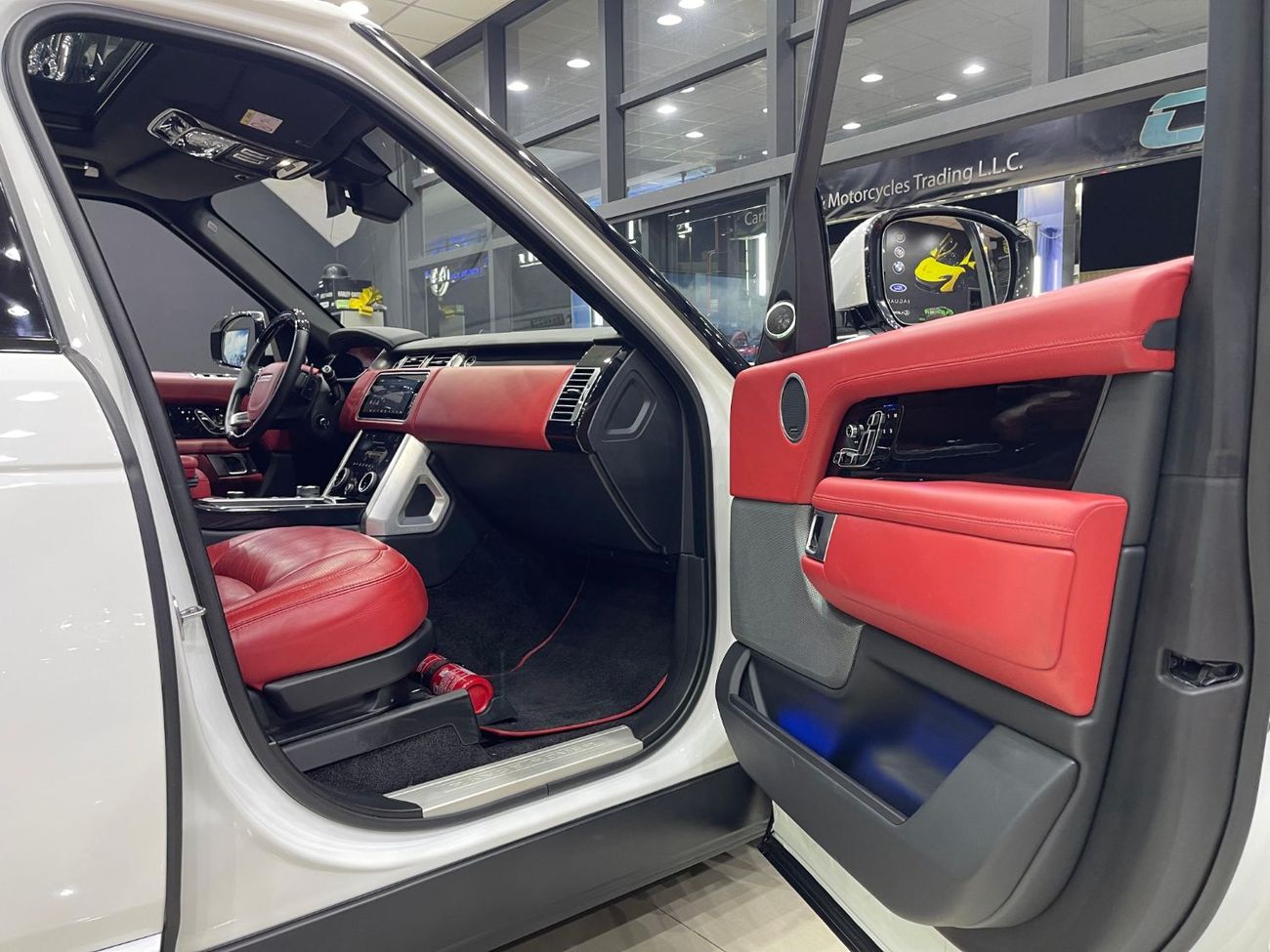 Land Rover Range Rover HSE 3.0L (375 HP)