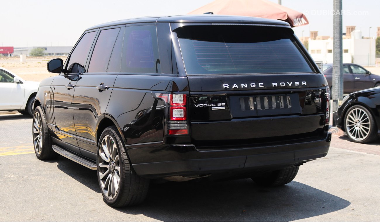 Land Rover Range Rover Vogue SE Supercharged