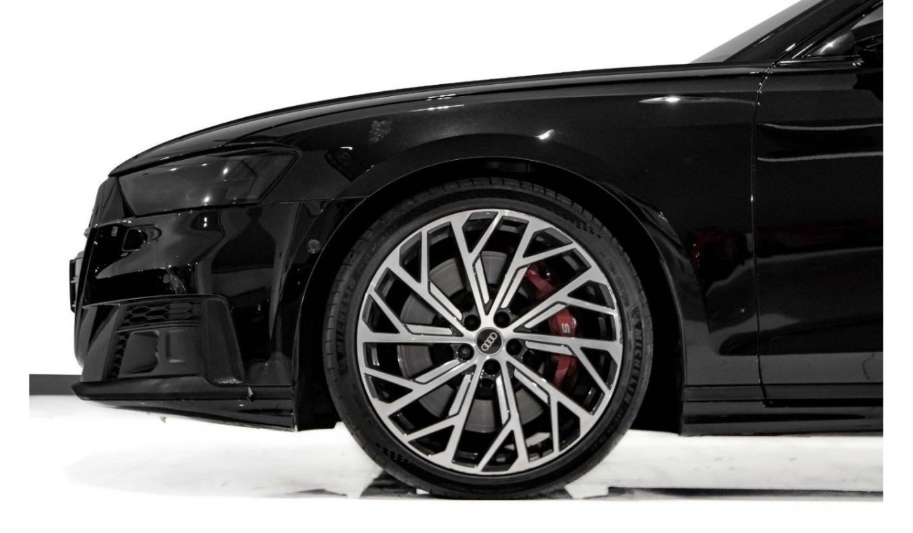 Audi S8 Std GCC Spec - With Service Contract