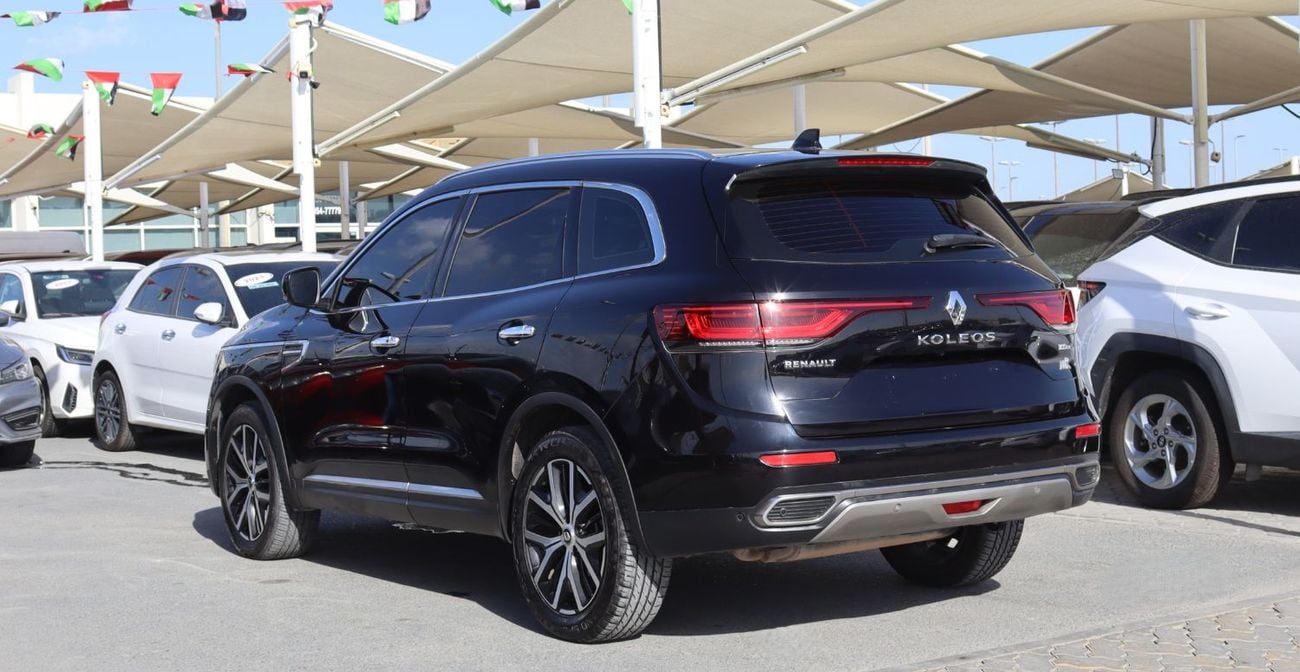 رينو كوليوس رينو كوليوس-2022- خليجى- فل أوبشن - بمحرك 2.5 -4WD - ممش قليل -بحاله ممتازه