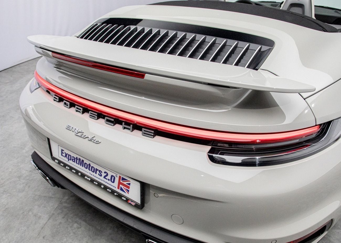 بورش 911 V S/R Turbo 3.8L (580 HP) Convertible