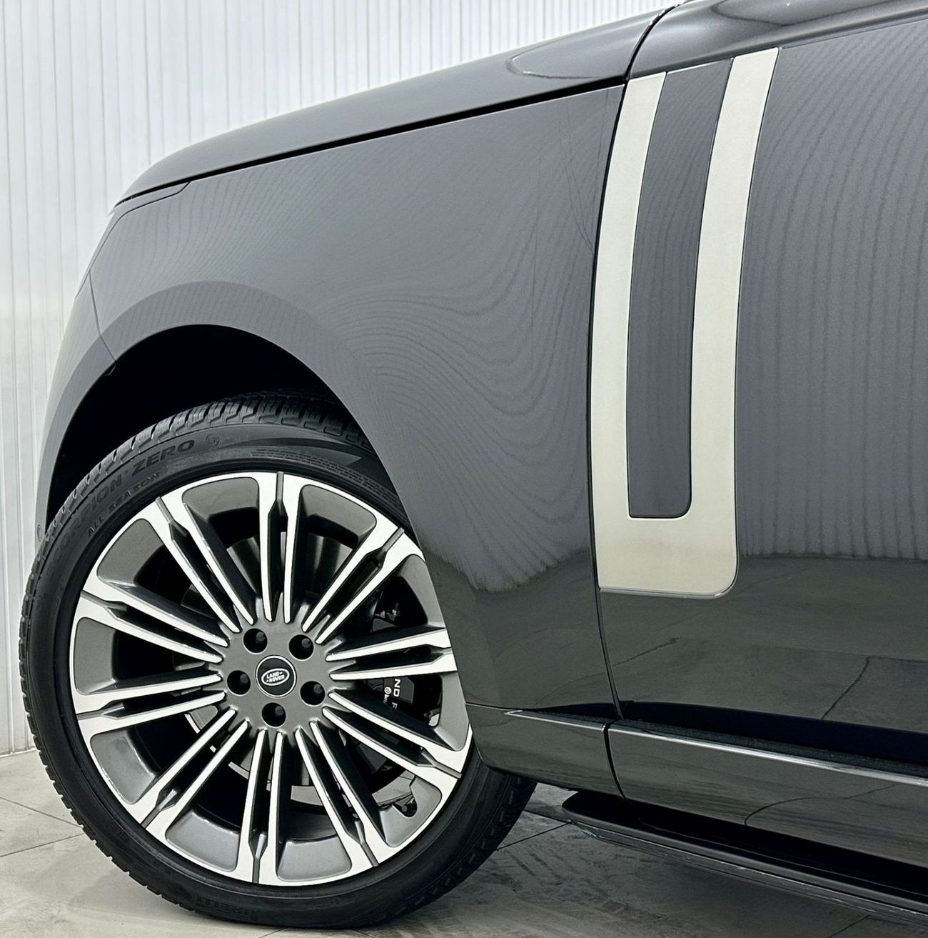 Land Rover Range Rover 2023 Range Rover Vogue HSE P530, Al Tayer Warranty + Service Contract, GCC