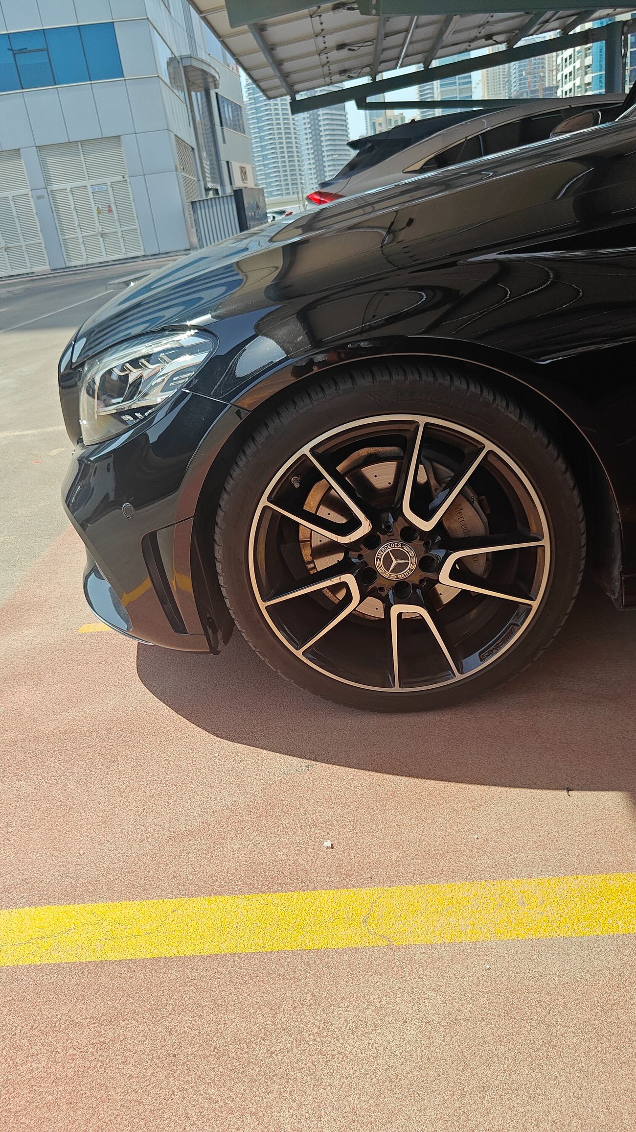 مرسيدس بنز C 200 AMG