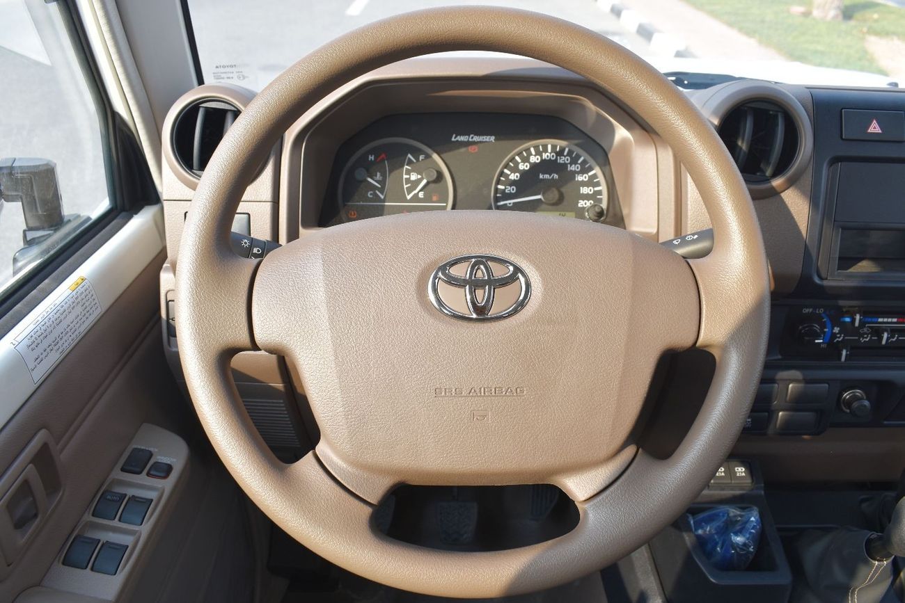 Toyota Land Cruiser Pick Up 2023 MODEL: TOYOTA LAND CRUISER PICKUP LC79 4.5L V8 M/T