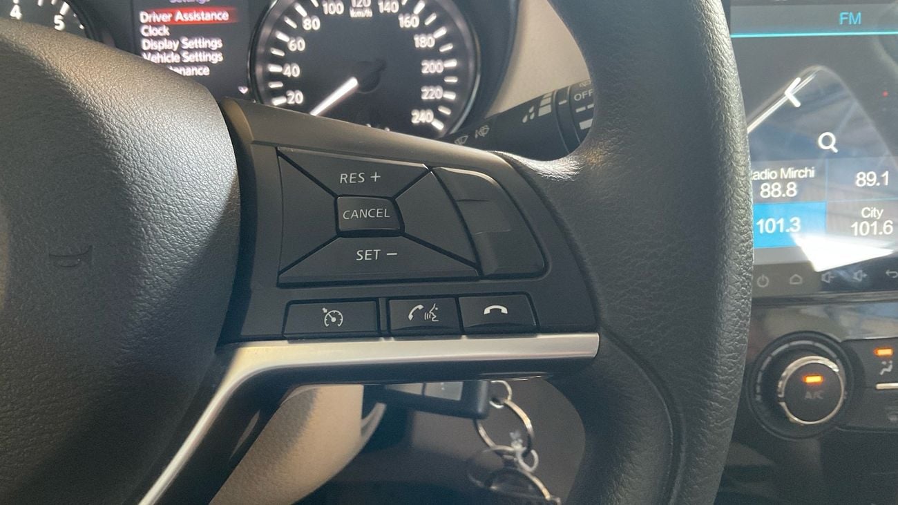 نيسان إكس تريل 2.5 S 2WD 5STR AUTO | شامل الضمان | 0 ﺪﻔﻋﺓ ﺃﻮﻟﻯ