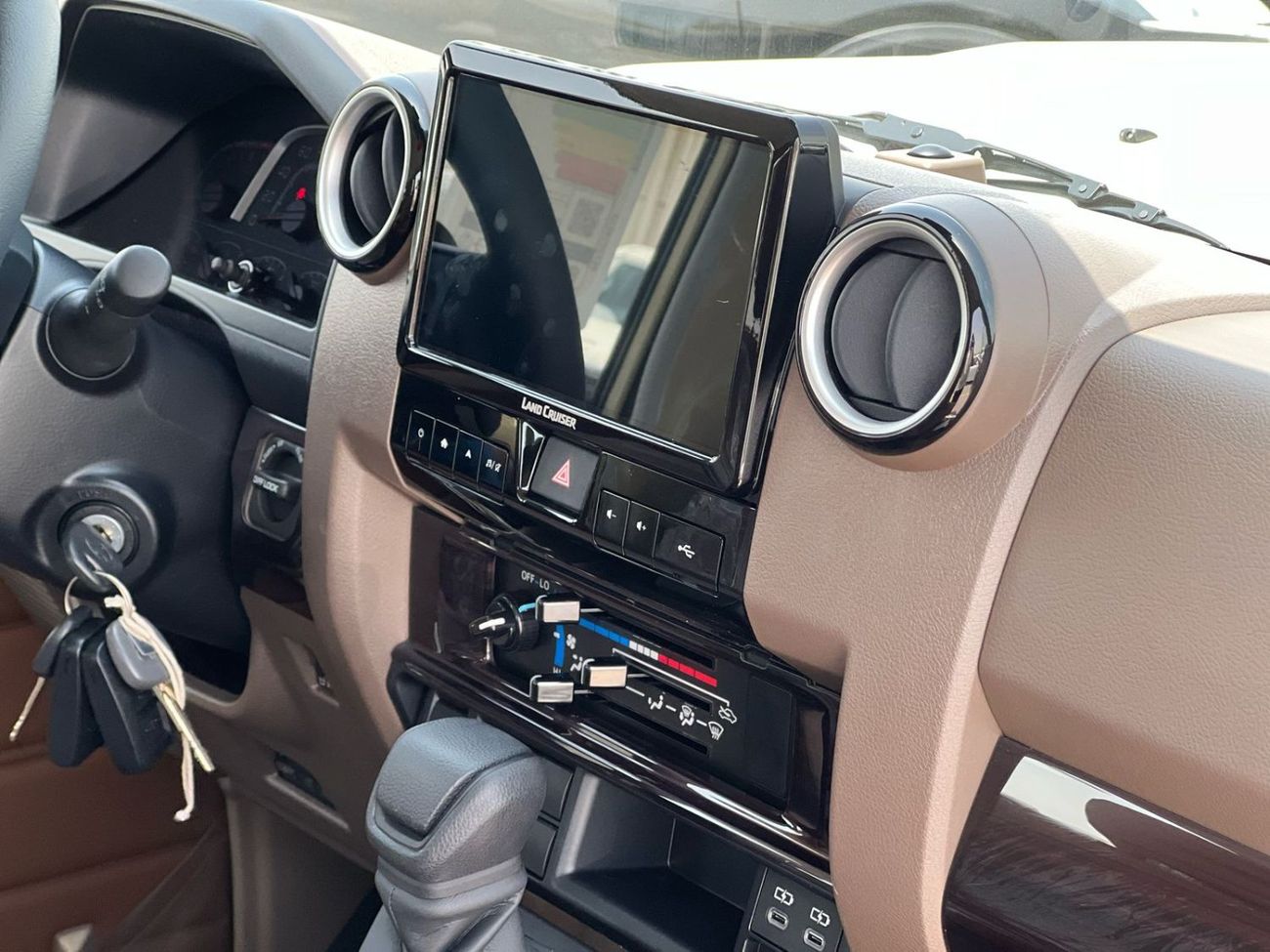 تويوتا لاند كروزر 70 TOYOTA LAND CRUISER LC71 4.0 2025