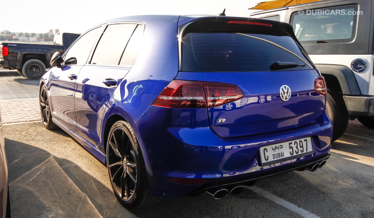 Volkswagen Golf R