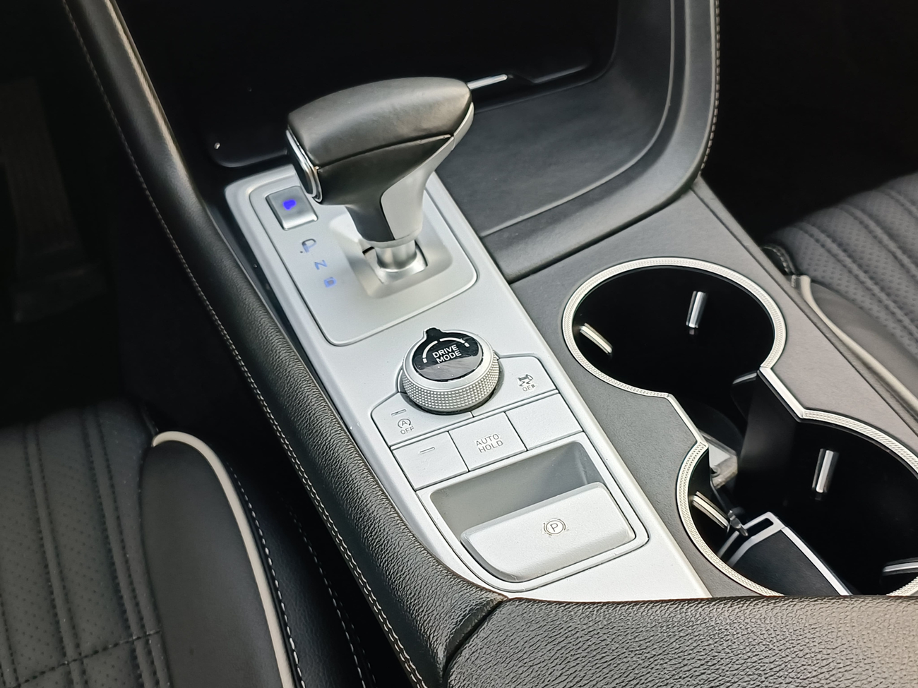 Genesis G70 / SUNROOF/ LEATHER/ TRIP TONIC/ FULL OPT/ 1040 MONTHLY / LOT#72947