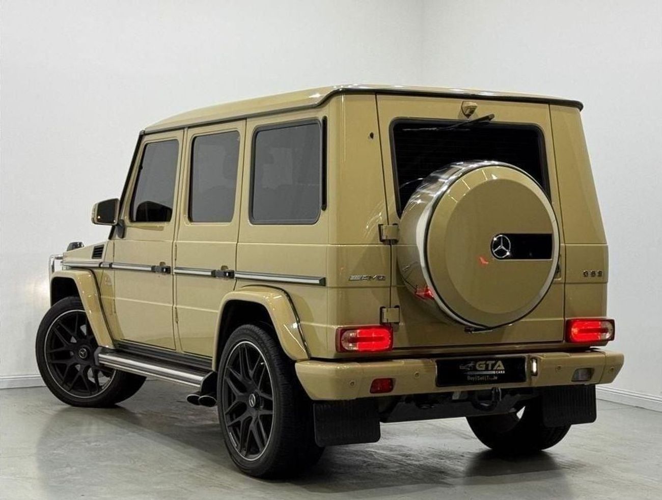 Mercedes-Benz G 63 AMG Std 5.5L 2017 Mercedes Benz G63 AMG, Service History, Excellent Condition, GCC