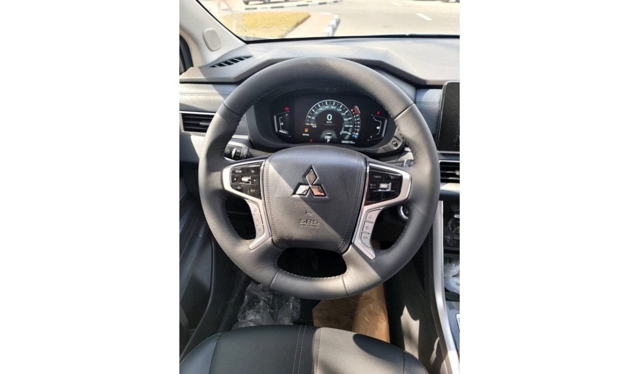 ميتسوبيشي إكسباندر Mitsubishi Xpander Cross 1.5L 7Seater 2024