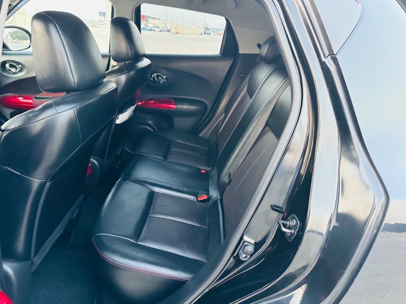 نيسان جوك موديل 2013 حاله ممتازه من الداخل و الخارج فل مواصفات فتحه وجلد ومثبت سرعه وتحكم كهربي كامل