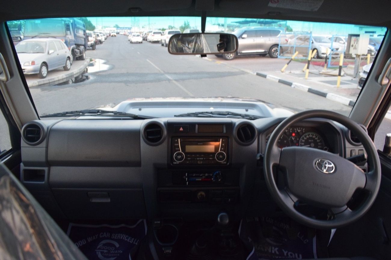 Toyota Land Cruiser Pick Up Double Cabin 4.5L