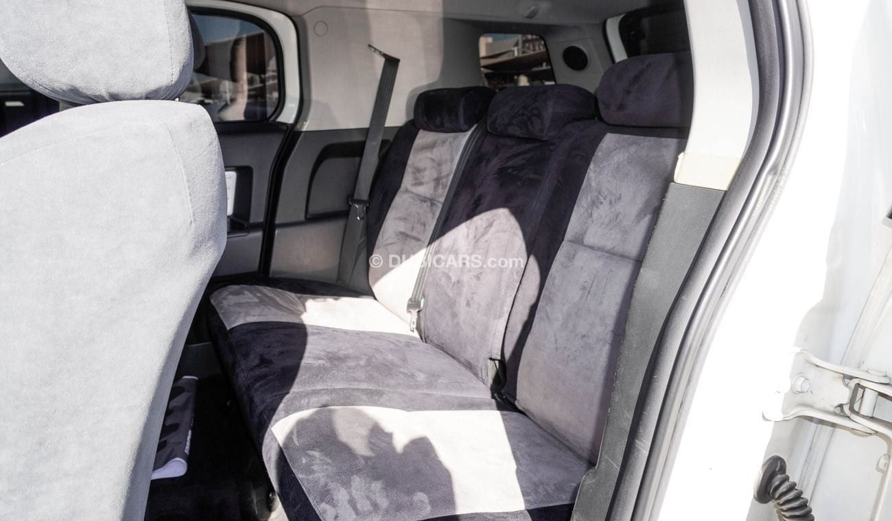 تويوتا إف جي كروزر