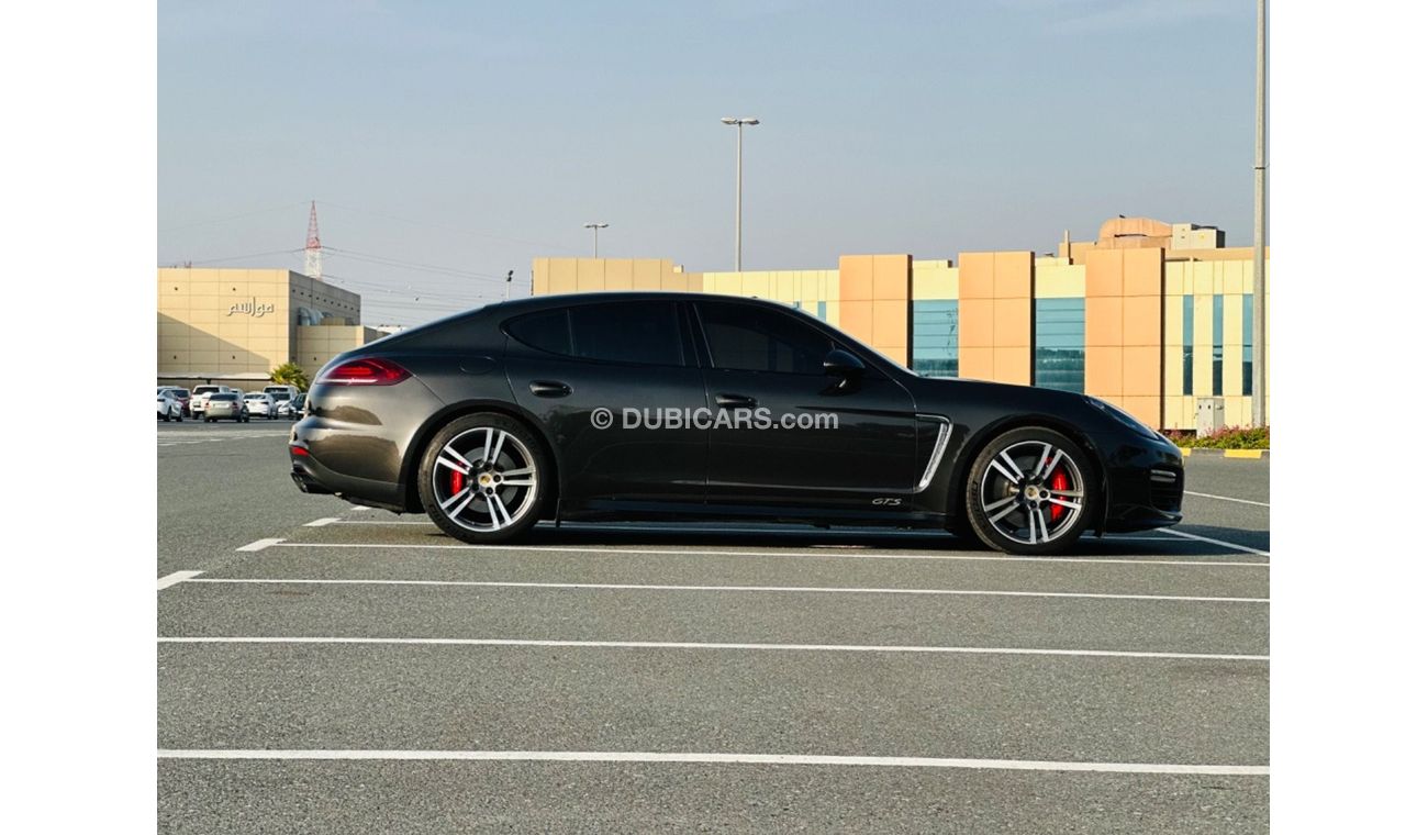 Porsche Panamera PORSCHE PANAMERA GTS MODEL 2016 FULL OPTION