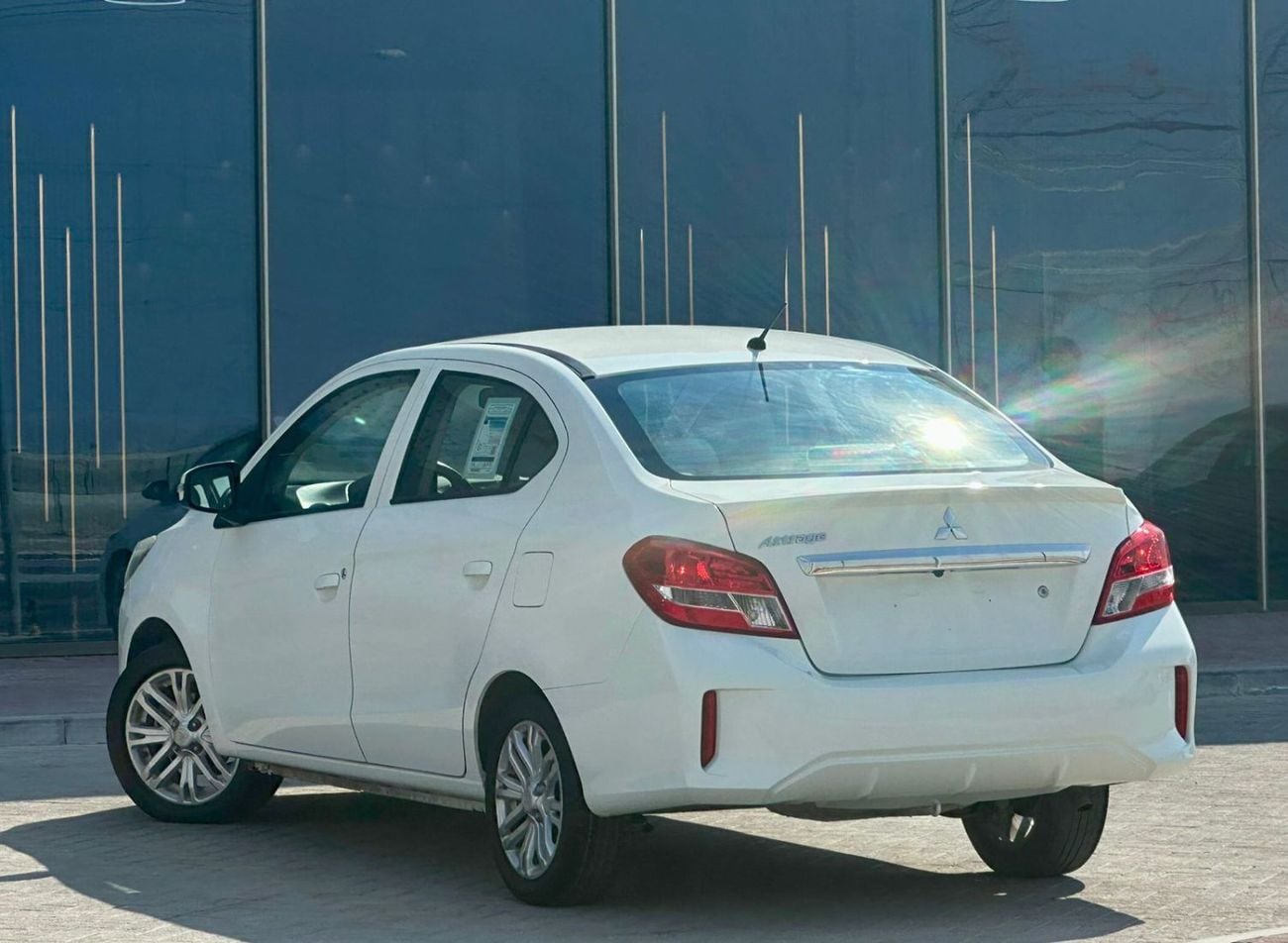 ميتسوبيشي اتراج GLX Mid 1.2L