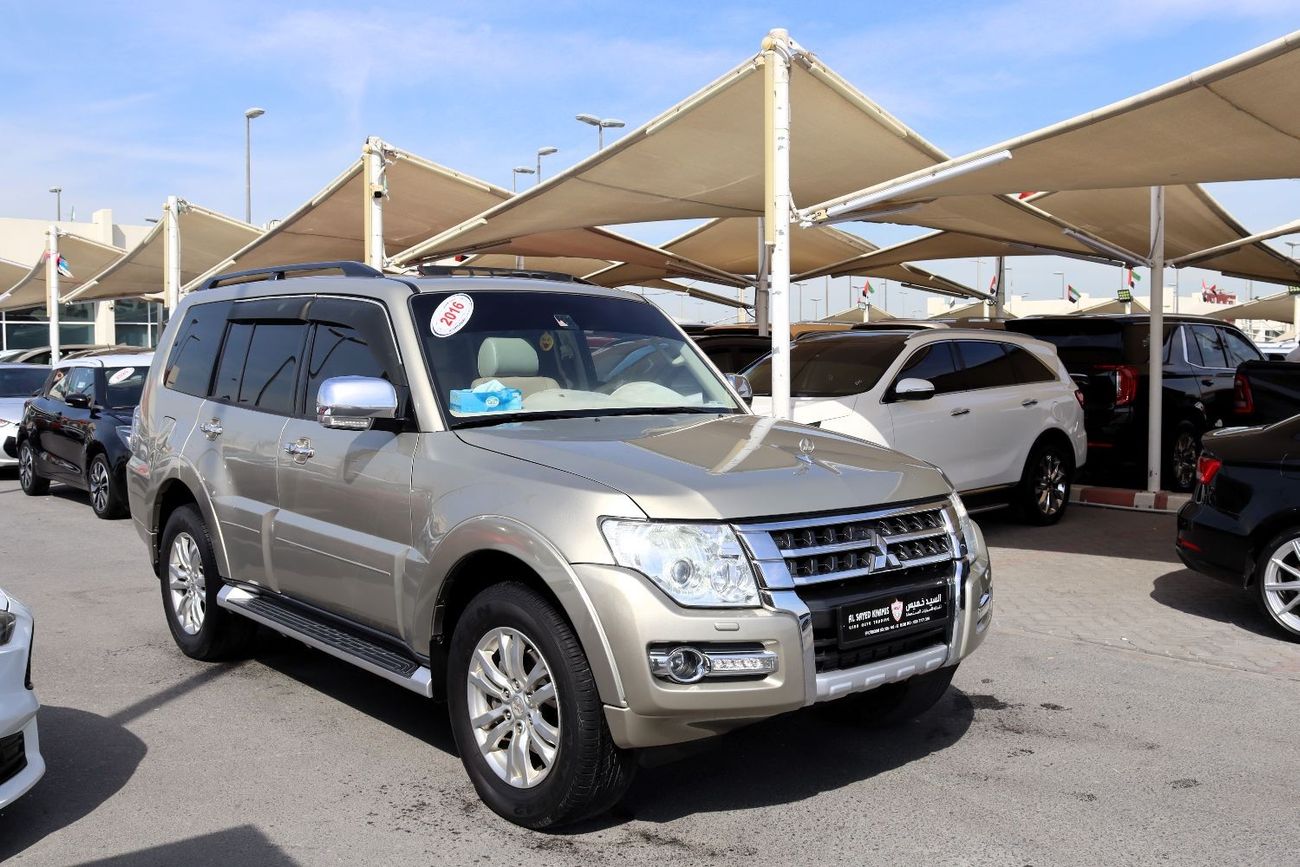 ميتسوبيشي باجيرو بلاتينوم خليجي - خاللية من الحوادث - مكينة 3800 سي سي - فل كامل - بحالة ممتازة من الداخل والخارج