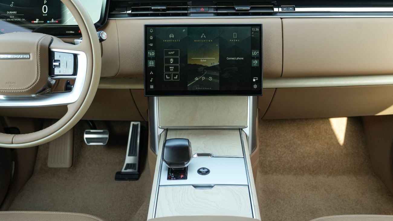 لاند روفر رينج روفر SV SWB P615  4.4L Santorini Black 2026MY Export Only