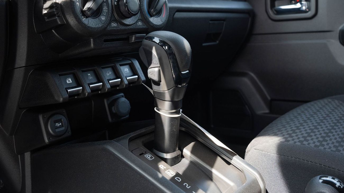 Suzuki Jimny 2025 Suzuki Jimny 1.5L GL AT Petrol 3Doors