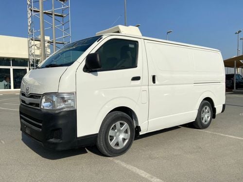 Toyota Hiace Toyota hiace 2013 chelr g cc good condition