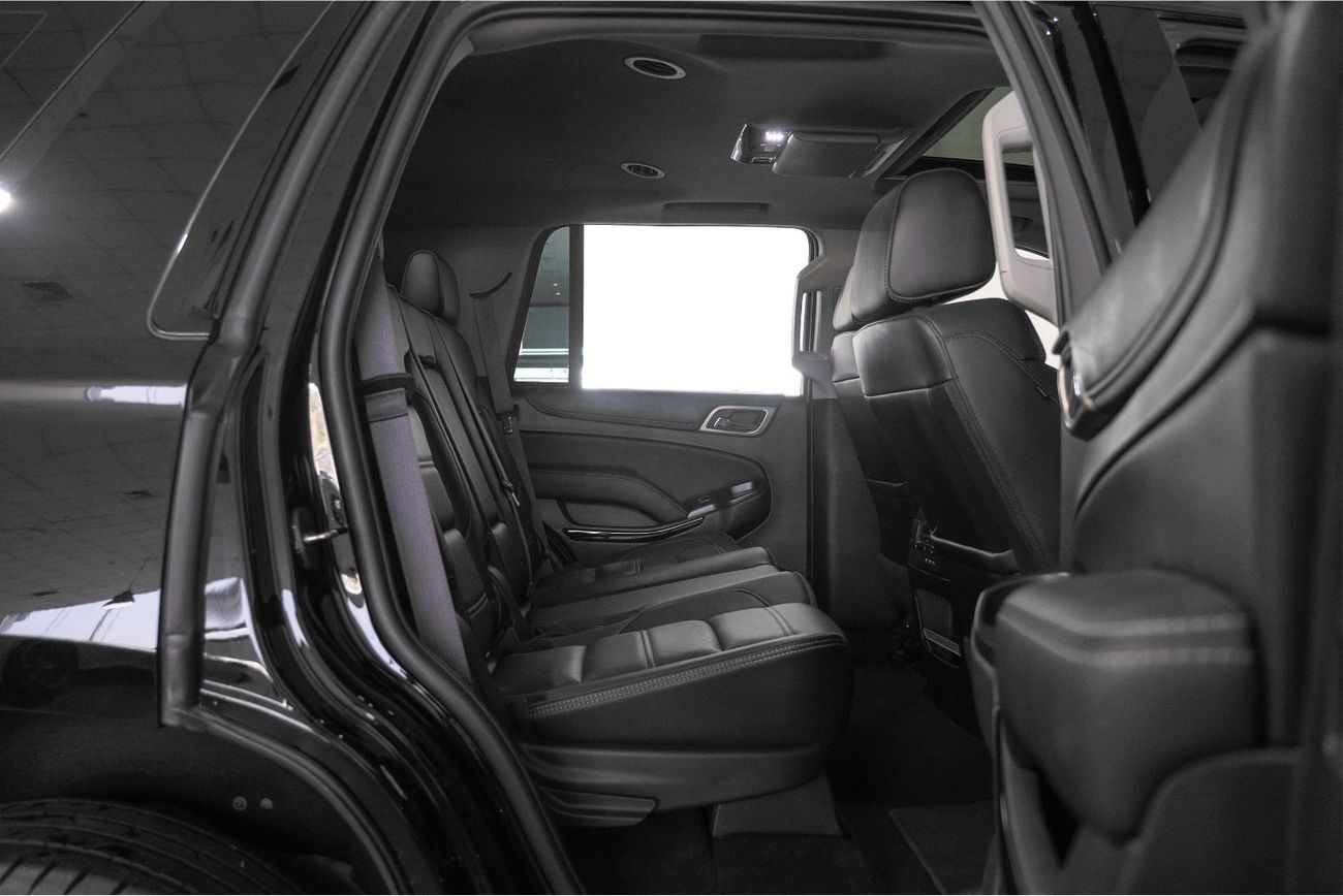 GMC Yukon Denali 6.2L (8 Seater)