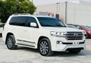 تويوتا لاند كروزر petrol 4.0 liter 2017 model left hand drive  only for export available