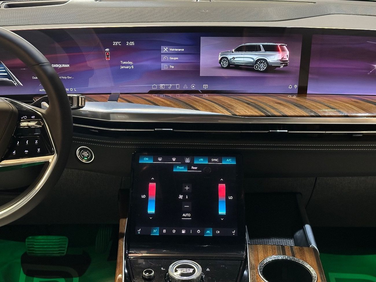 كاديلاك إسكالاد Sport Platinum 6.2L 4WD